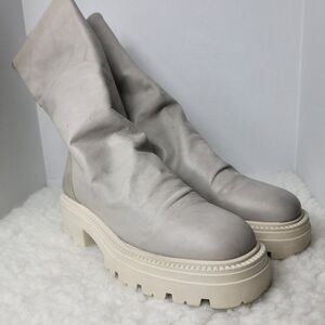 Free People Emma Ruche Leather Boots Size 10.5 Grey White Chunky Sole